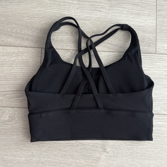 Lululemon Ribbed Black Sportsbra - Picture 2 of 2